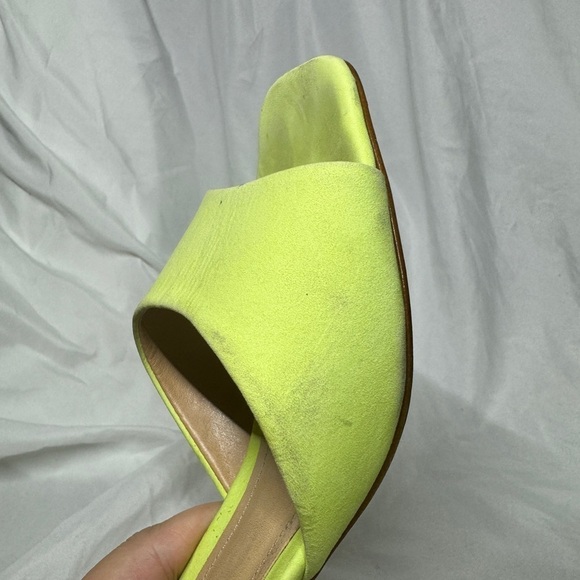 Schutz Dethalia Suede Open Toe Stap Kitten Heel Green Fresh Sandal Size 5.5 - Picture 10 of 15